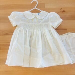 Carriage Boutiques Ivory Smocked Peter Pan Collar Baby Dress Size 9M Embroidered
